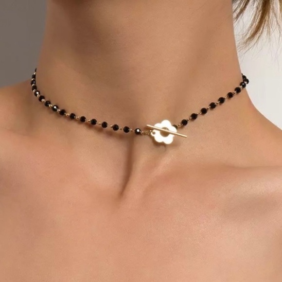 NEW Black & gold beaded choker necklace with flower & front Toggle closure - Picture 6 of 6